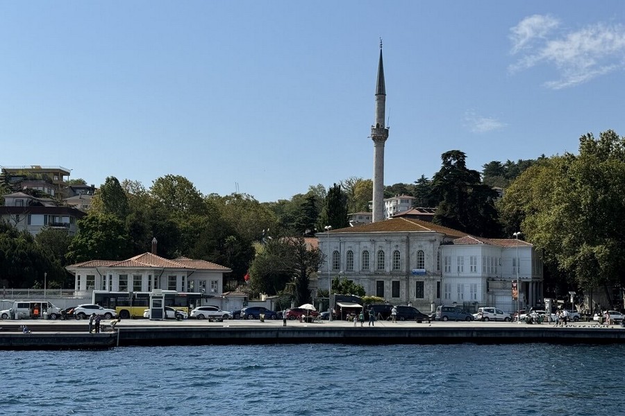 Emirgan Hamid-i Evvel Camii İstanbul Boğazı