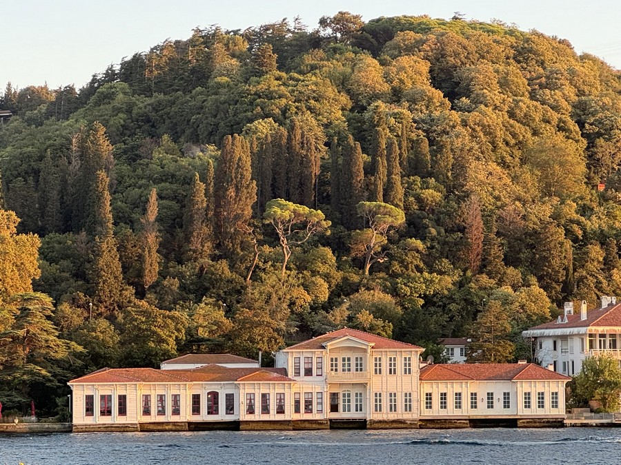 Kıbrıslı Mansion