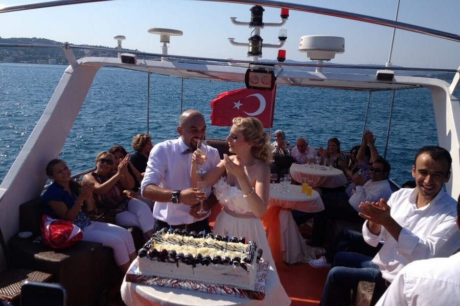 Wedding on the Yacht