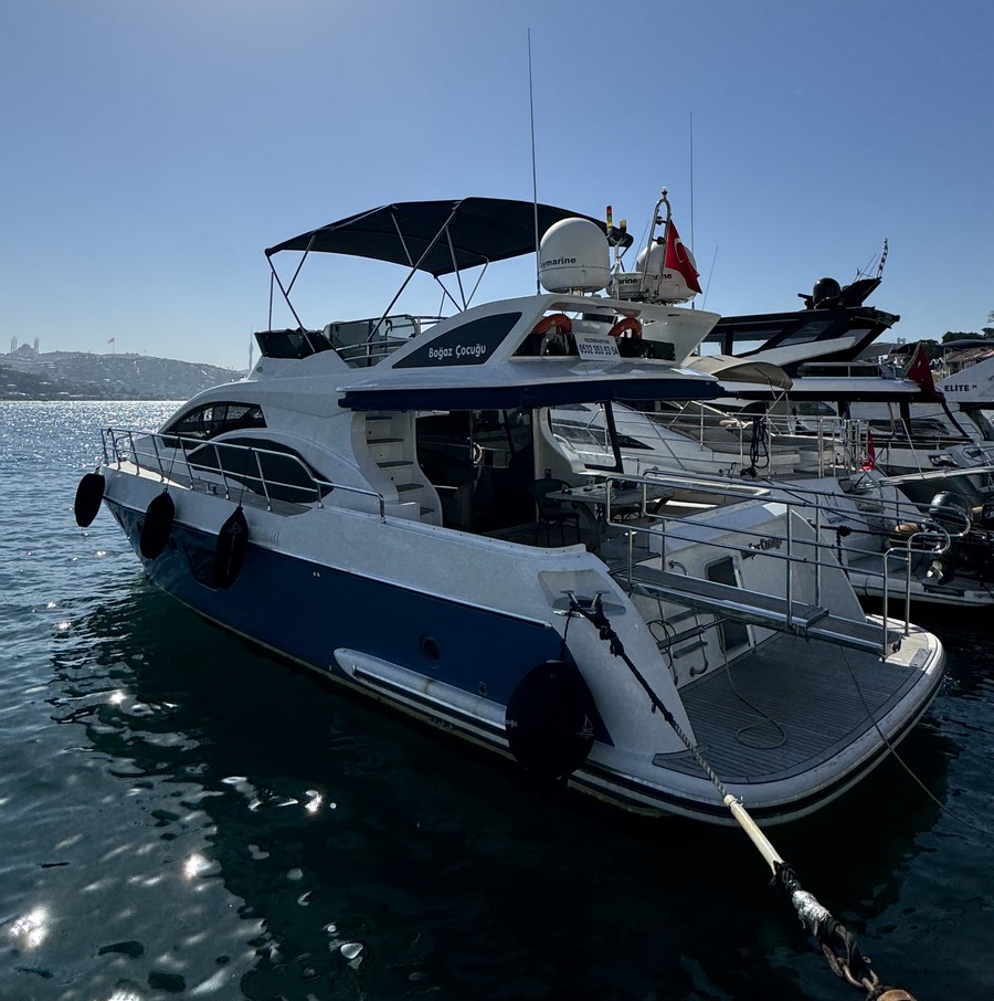 Yacht Charter Conditions