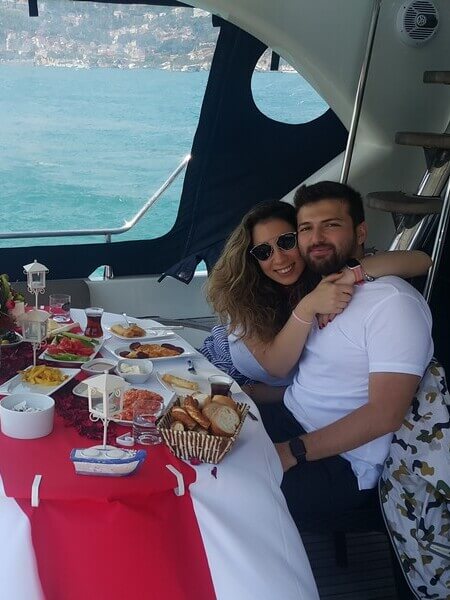 Breakfast on a Yacht