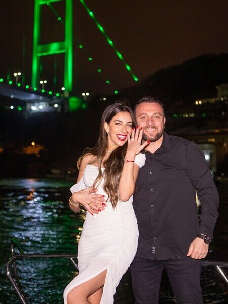 Marriage Proposal on a Yacht