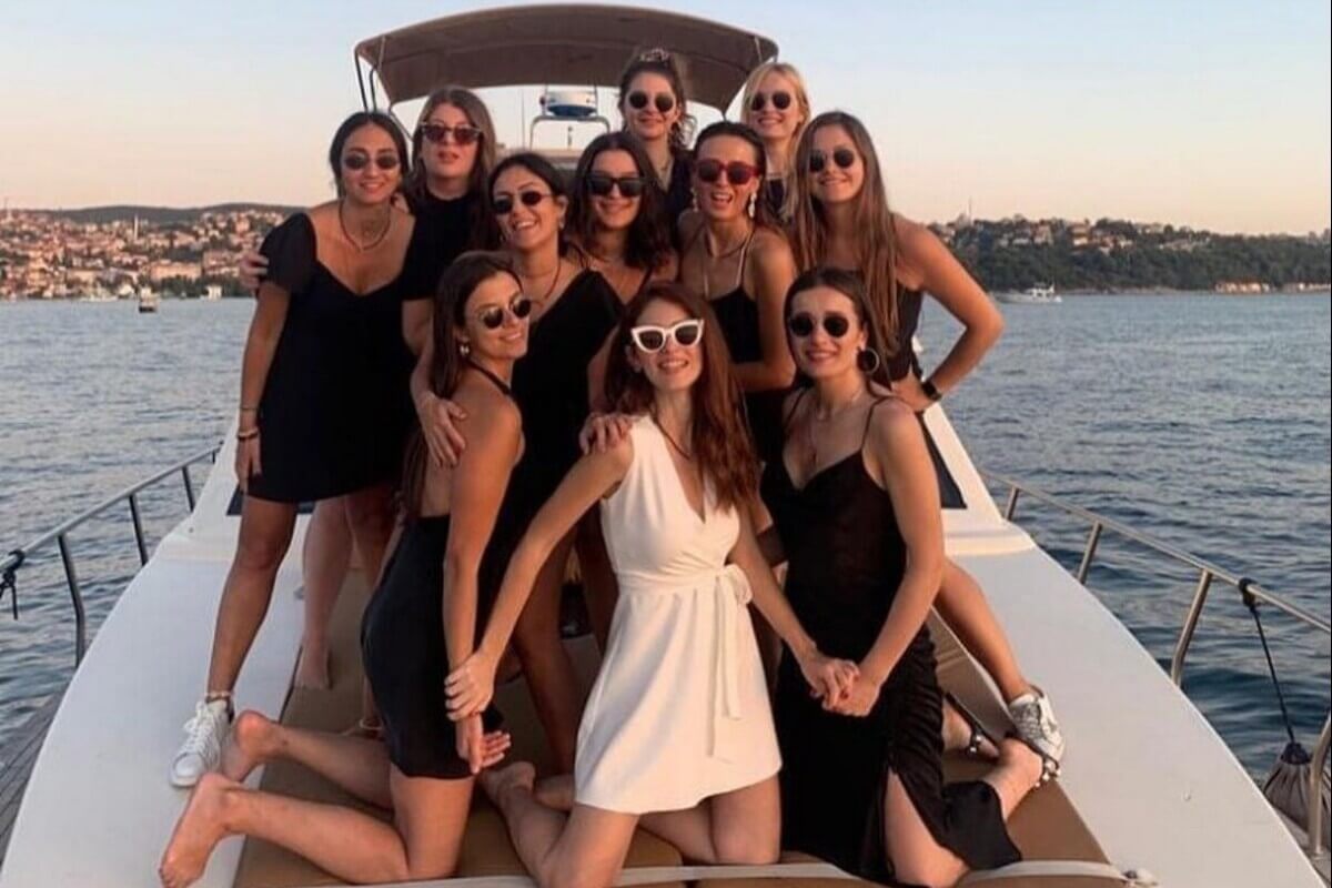 Girl-on-Girl Bachelorette Party on the Yacht