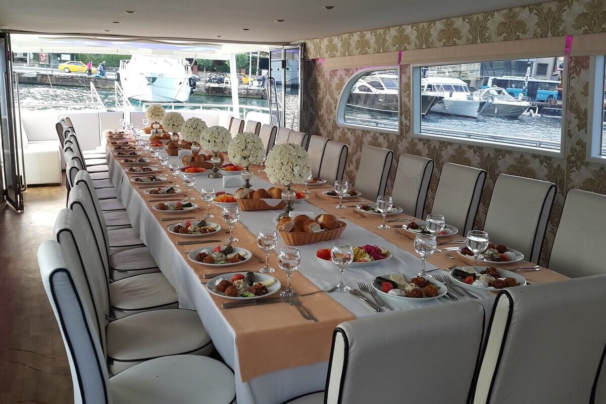 Engagement Dinner on the Yacht
