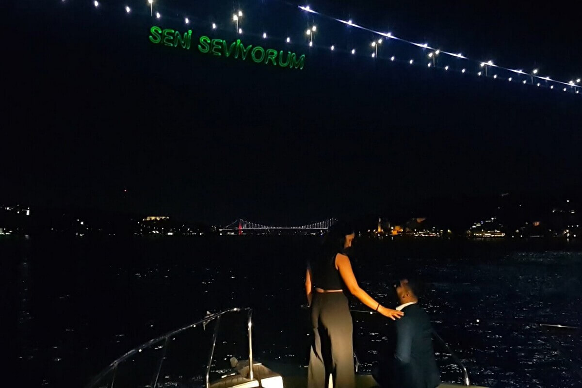 Laser Marriage Proposal Istanbul