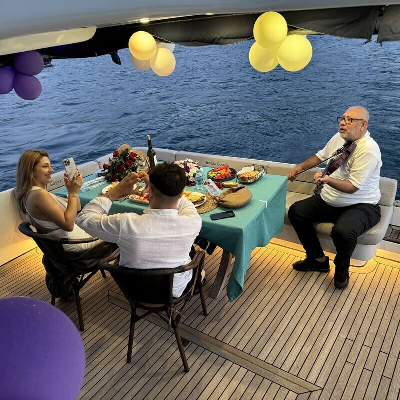 Hourly Yacht Charter in Istanbul