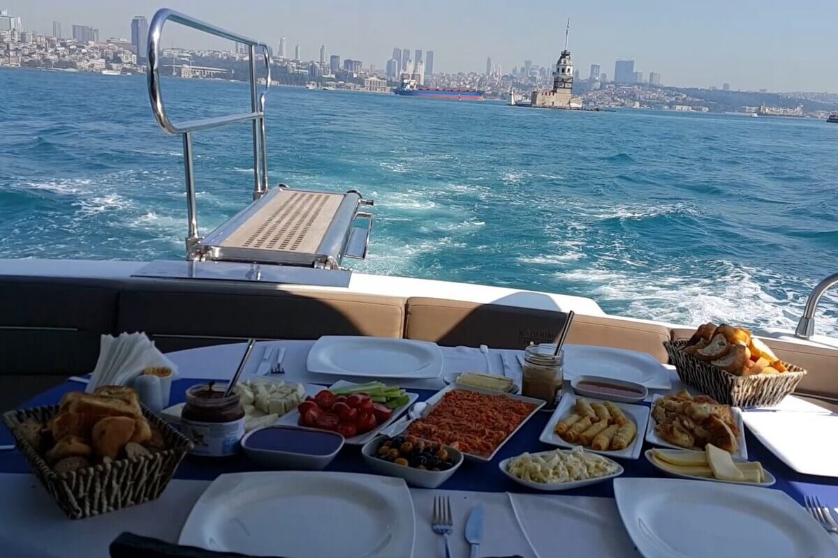 Breakfast on the Yacht