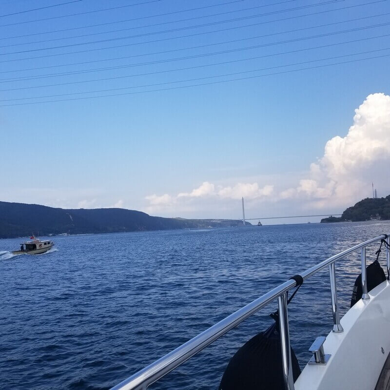 İstanbul'un Gürültüsünden Kaçmanın En Sessiz Yolu: Yat Turu