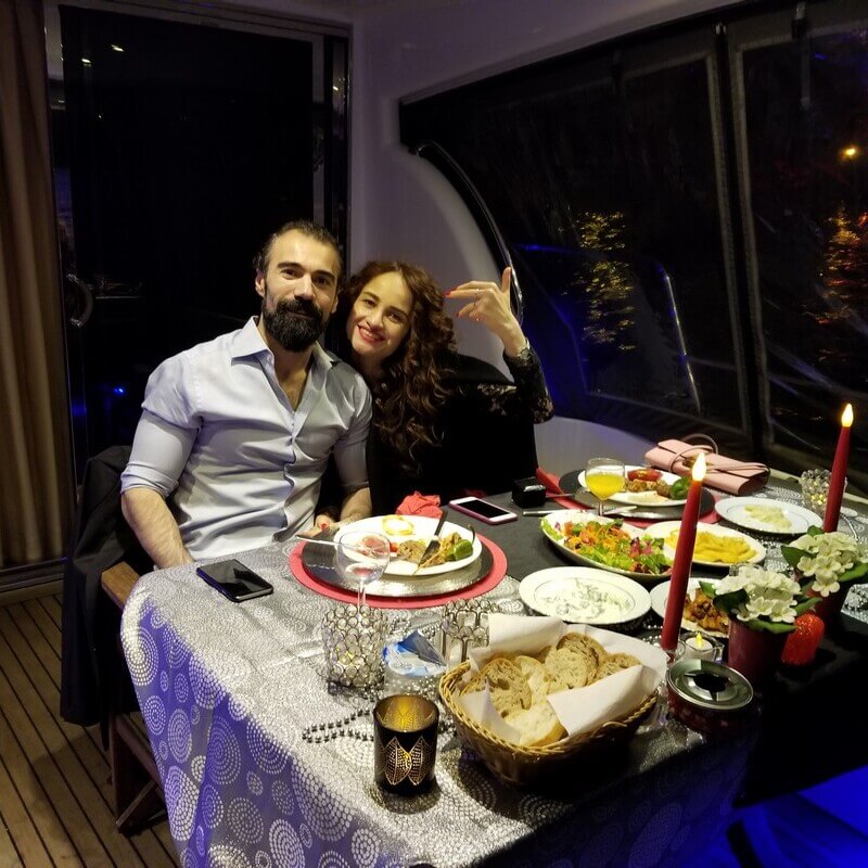 She Didn't Just Say "Yes", She Said It with Her Eyes: A Marriage Proposal on the Bosphorus