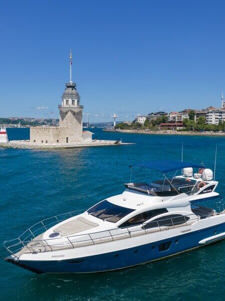 Private Yacht Tour