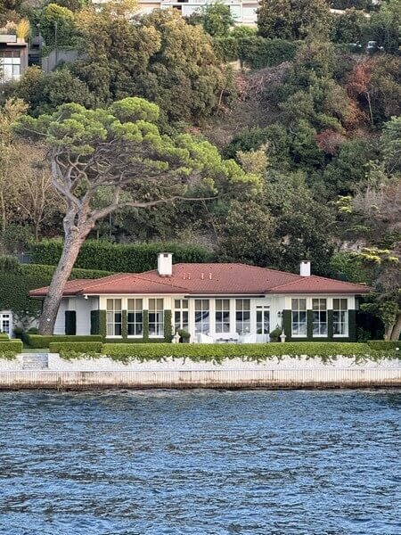 Princess İkbal Monheim Mansion