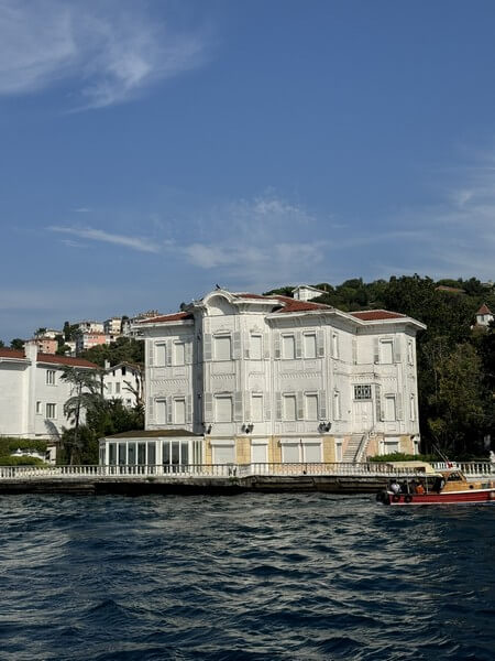 Yağcı Şefik Bey Yalısı