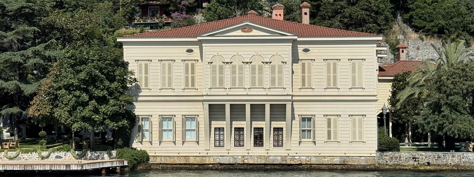 Zarif Mustafa Paşa Yalısı