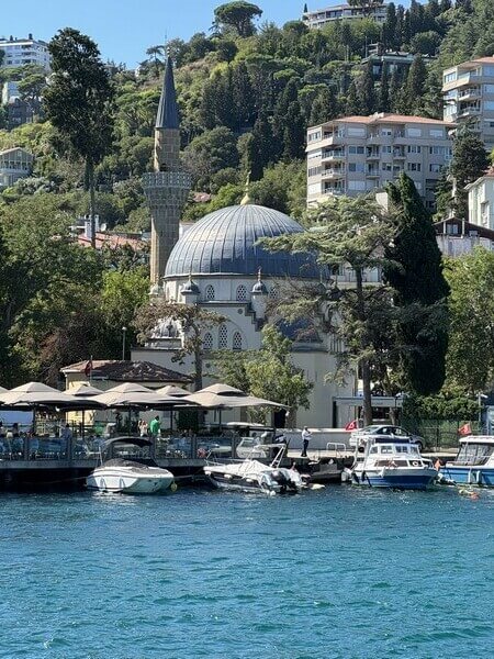Bebek Mosque