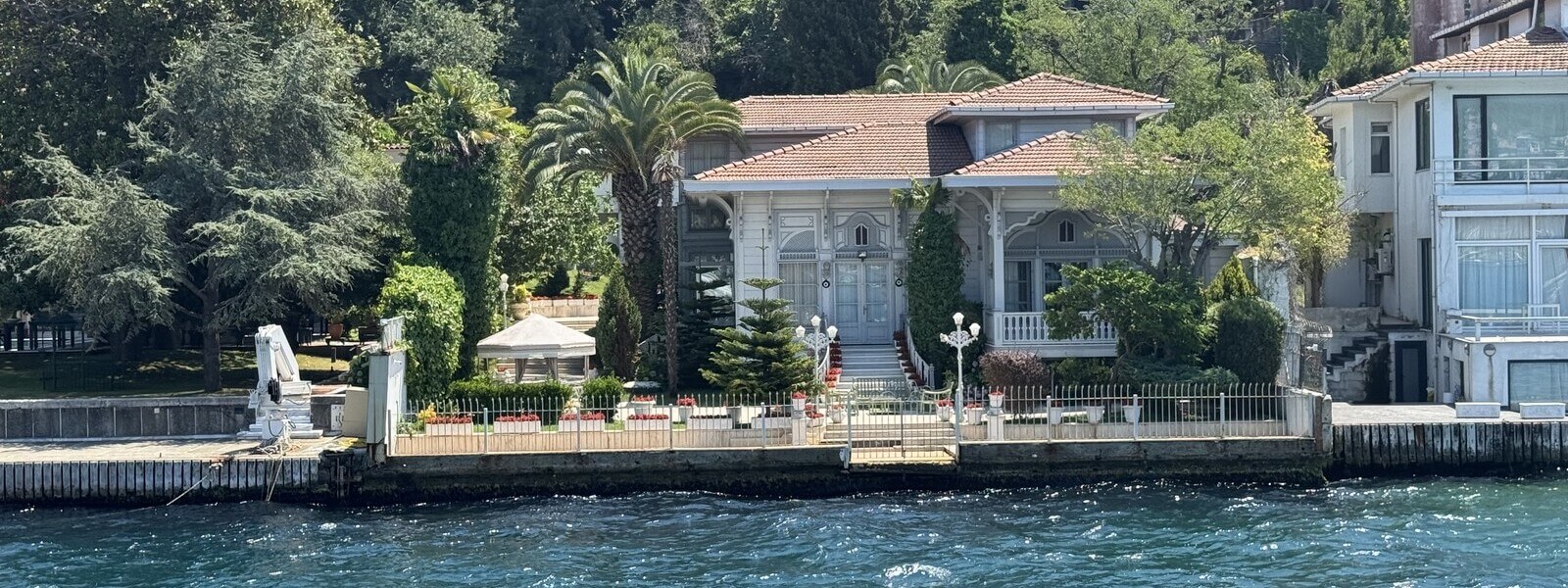Serasker Rıza Paşa Yalısı