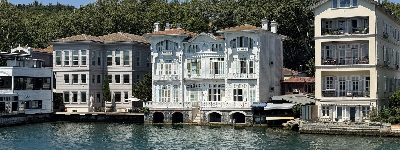 İkiz Yalı
