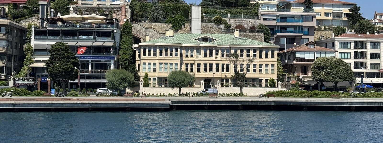 Aziz İzzet Paşa Yalısı