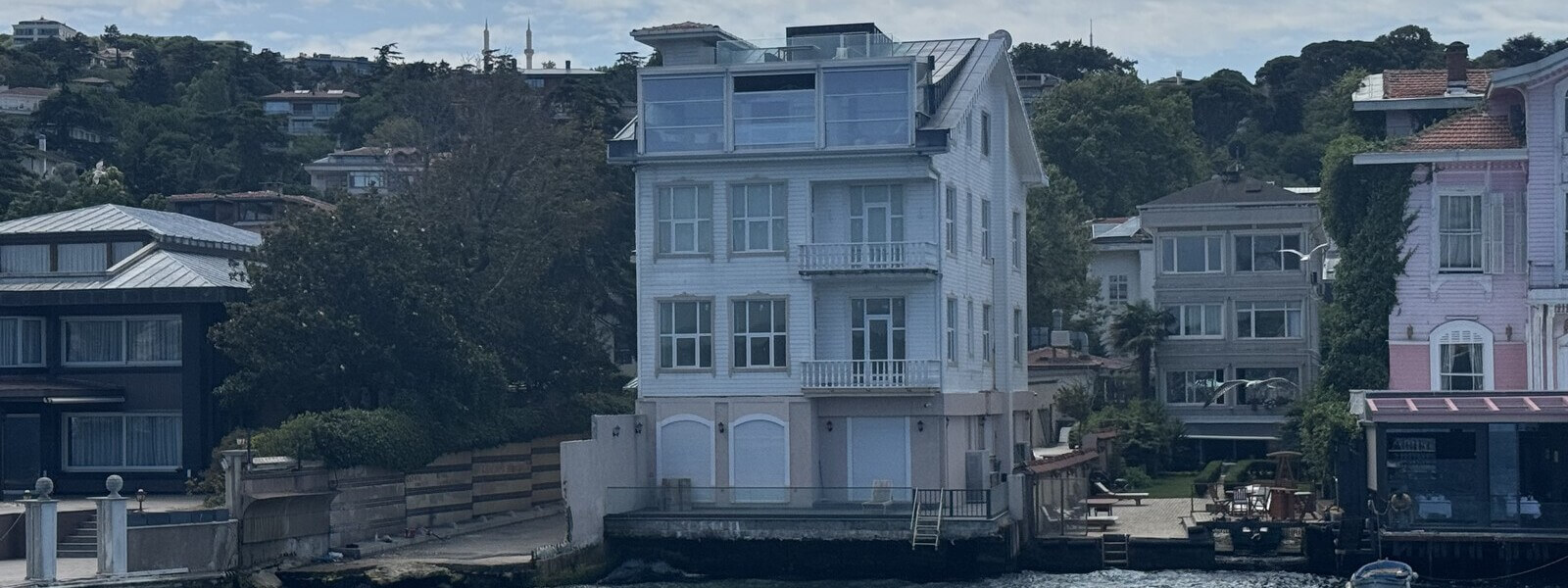 Raife Hanım Yalısı