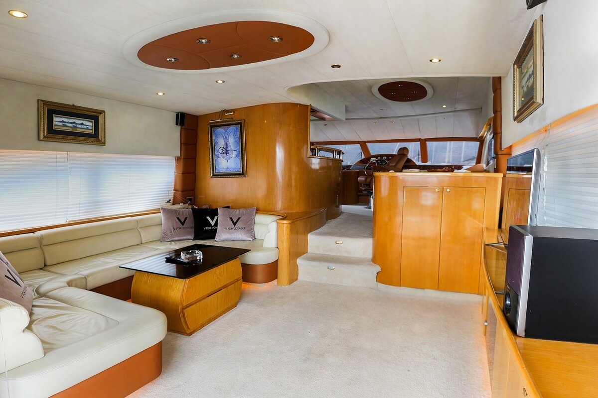 Poyraz Yacht Salon